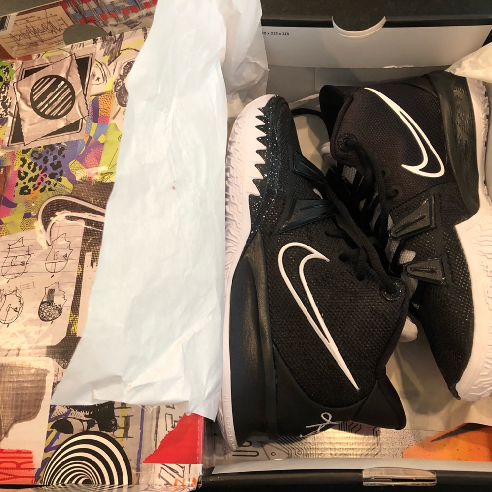Nike Kyrie 7 TB Black/White size 7.5 (women’s 9) new in box.